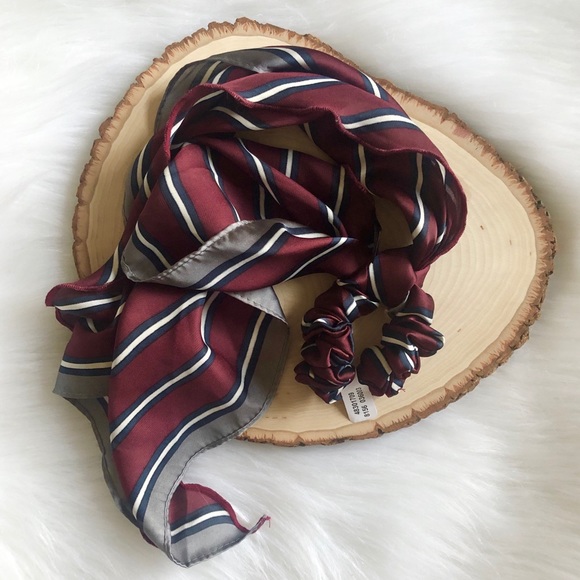 NWT Free People Autumn Scarf Pony in Wine - Picture 3 of 8